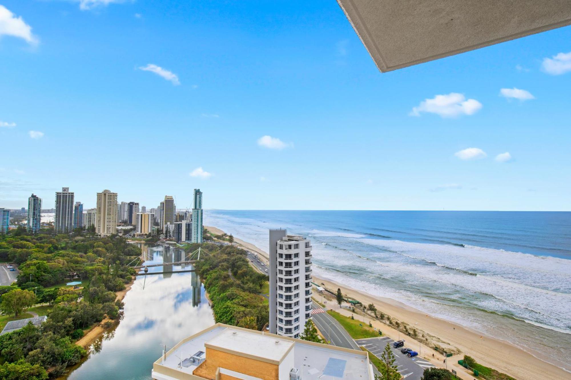 Capricorn One Beachside Holiday Apartments - Official Gold Coast Exteriér fotografie